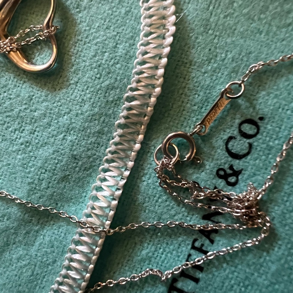 Aunthentic tiffany open hear necklace - Picture 4 of 5